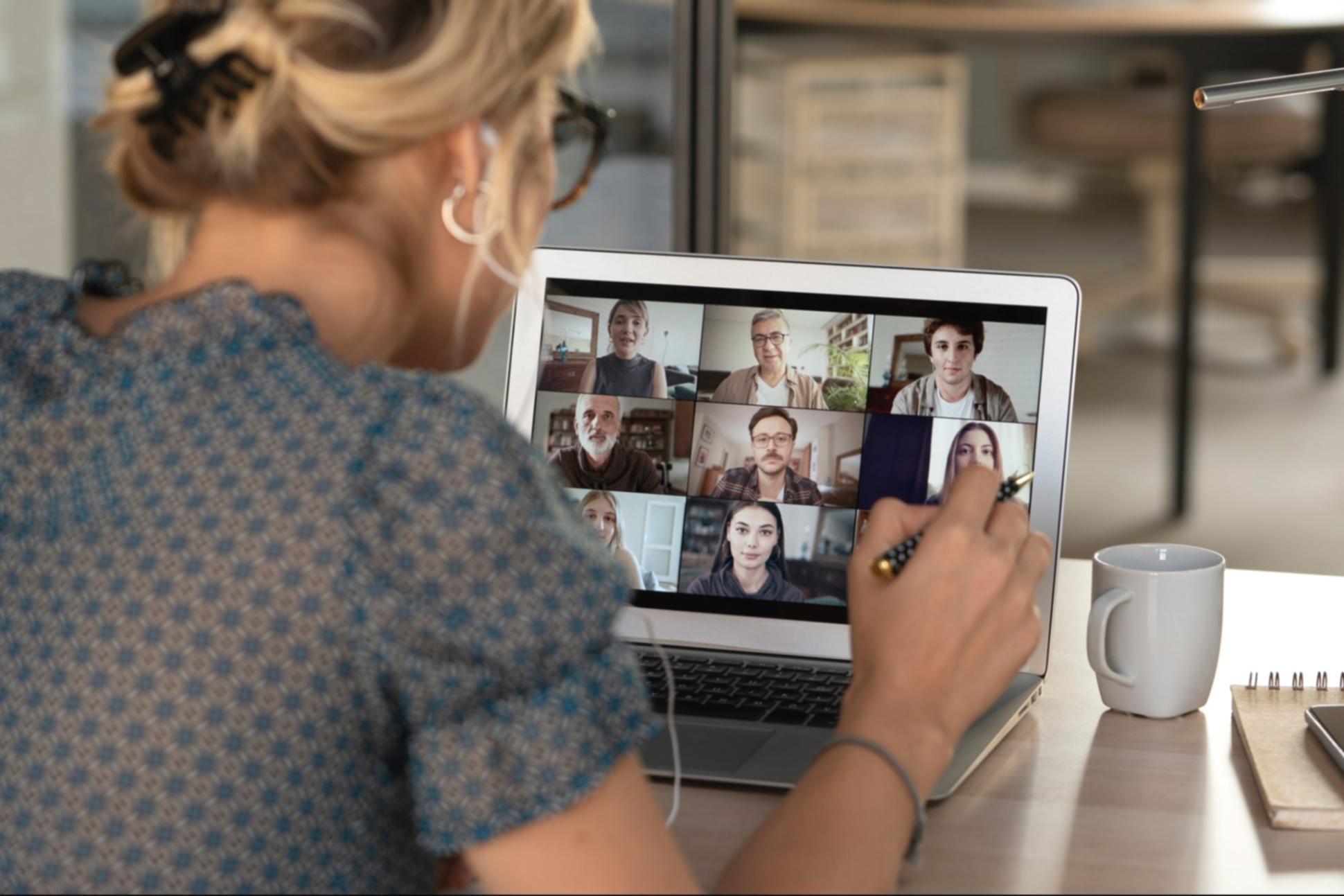 Platformă educațională modernă pentru învățare online